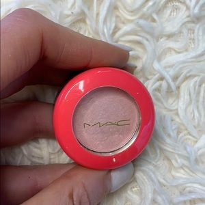 Mac eyeshadow